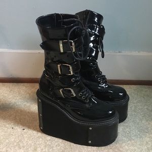 Hot Topic Demonia Style PU Vinyl Platform Boots
